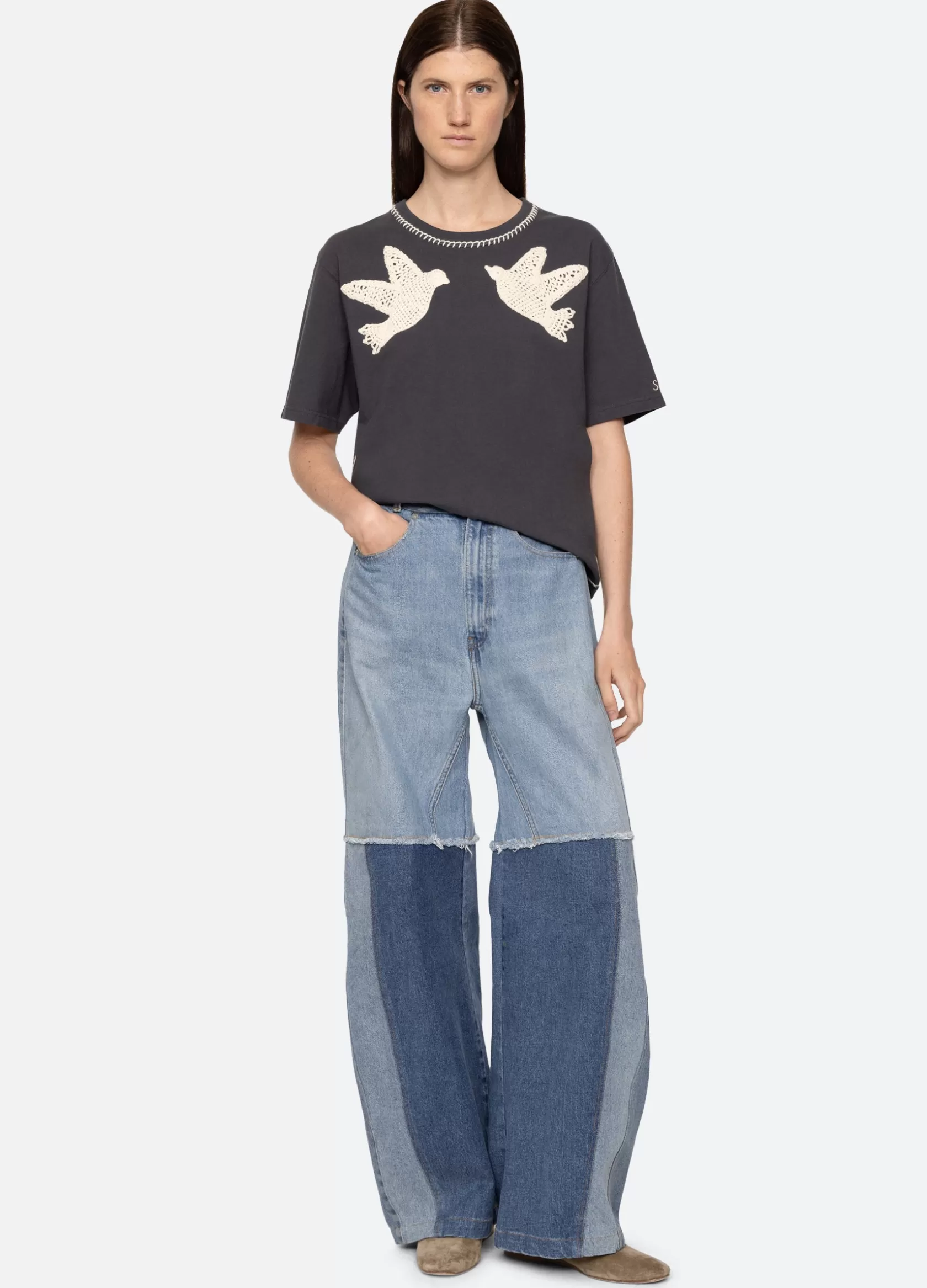 sally_tshirt_7.webp Sally T-Shirt-Sea New York New